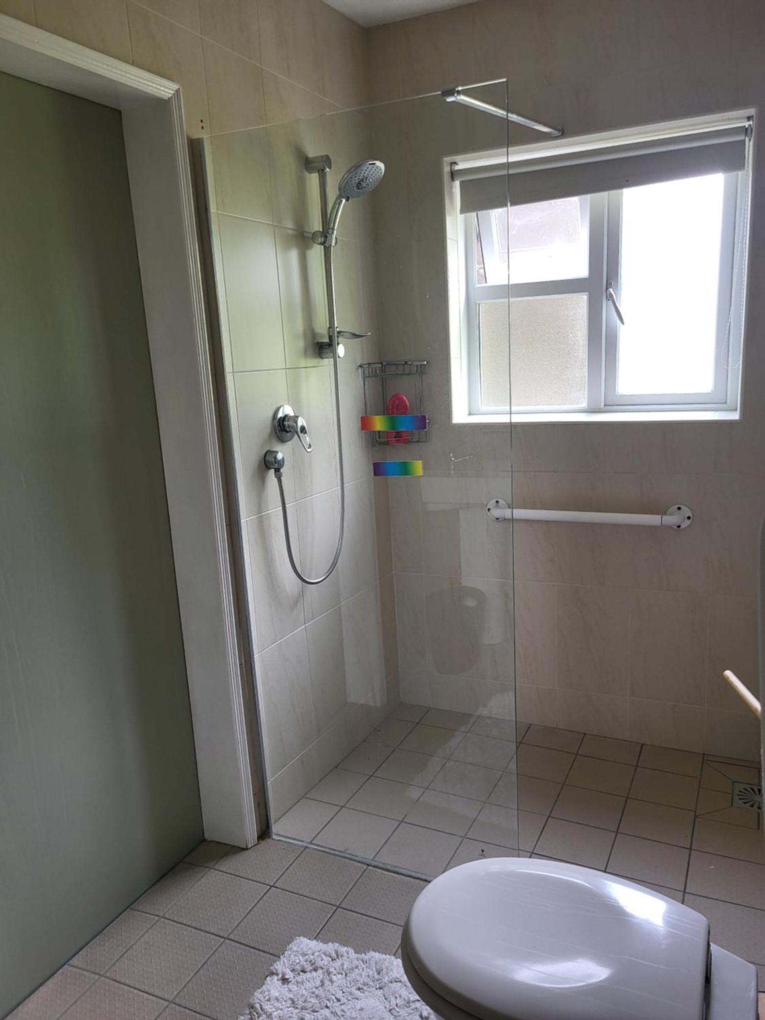 Bluebell Apartment Sleeps 7 Only Let As Whole Apartment Blennerville 외부 사진