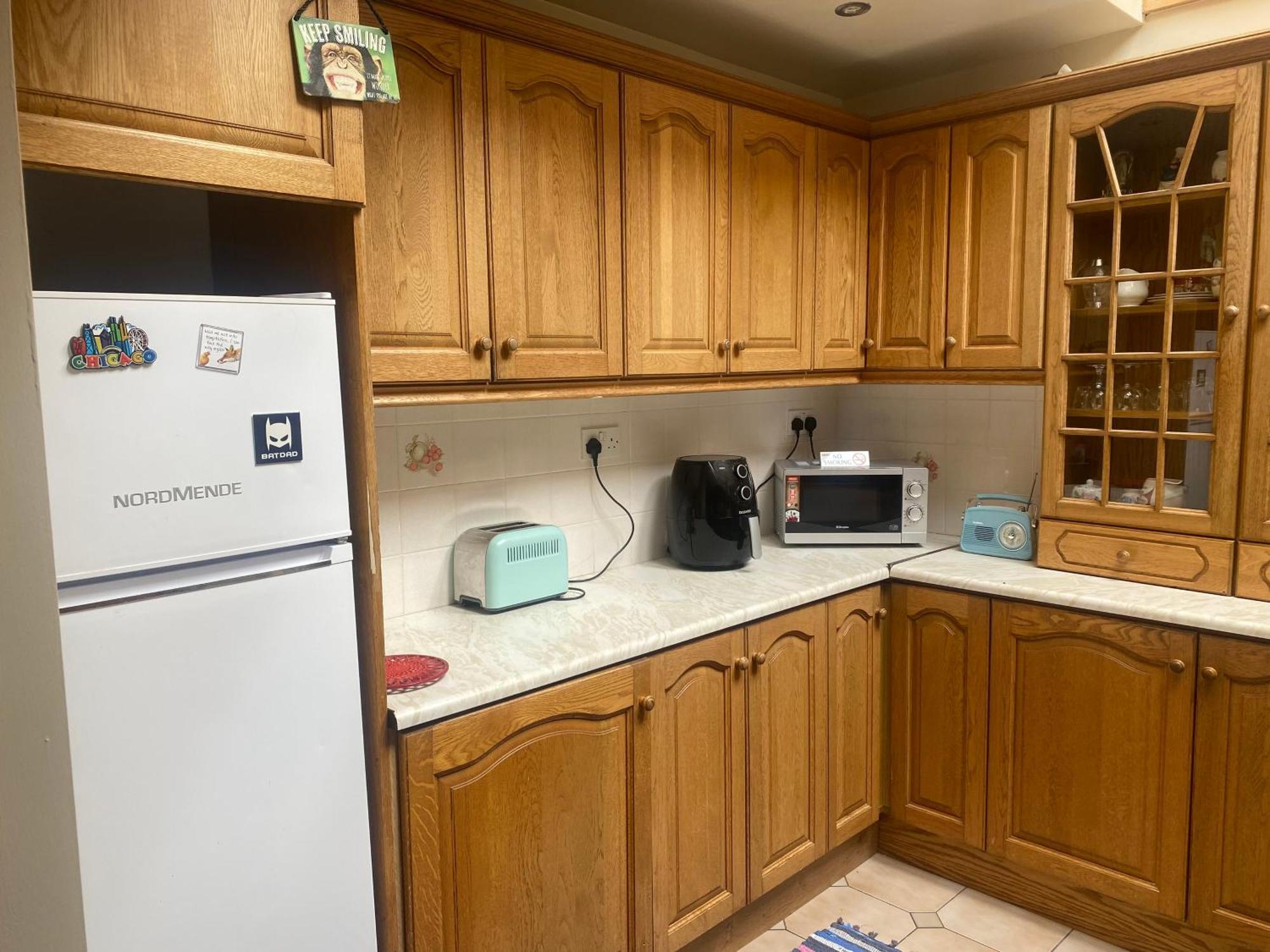 Bluebell Apartment Sleeps 7 Only Let As Whole Apartment Blennerville 외부 사진